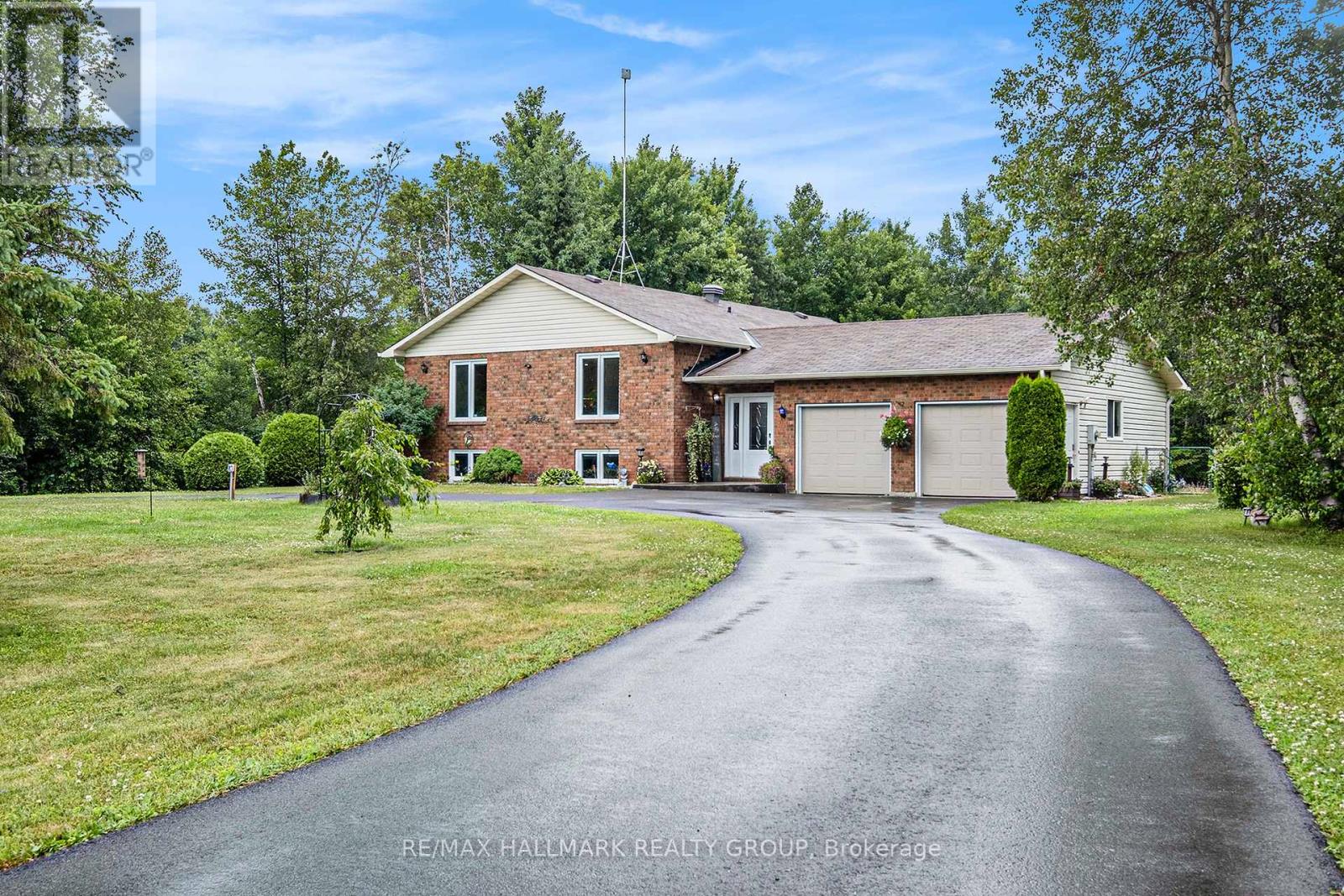65 Beaver Ln, The Nation, ON K0A 2M0