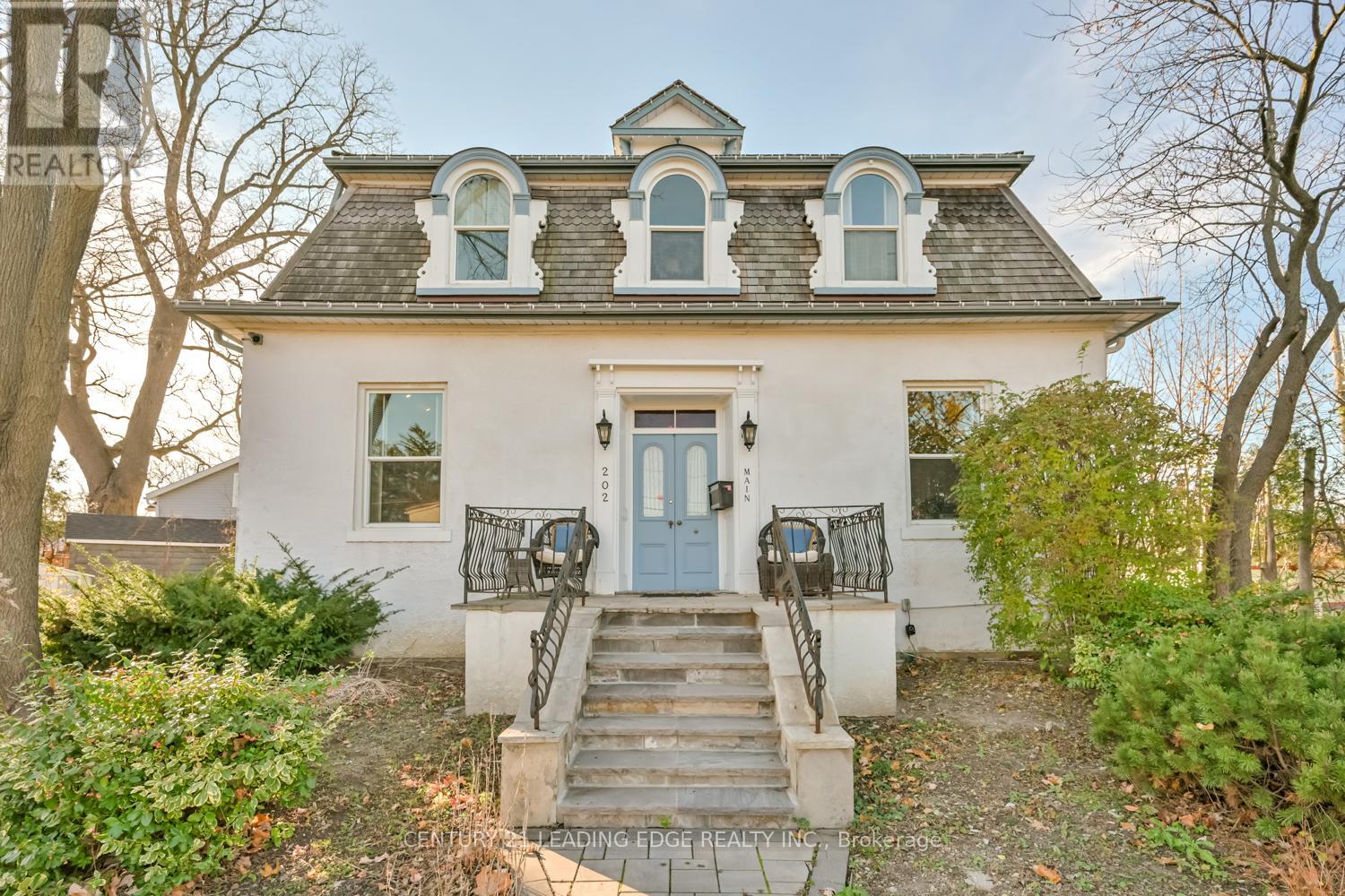 202 Main St N, Markham, ON L3P 1Y3