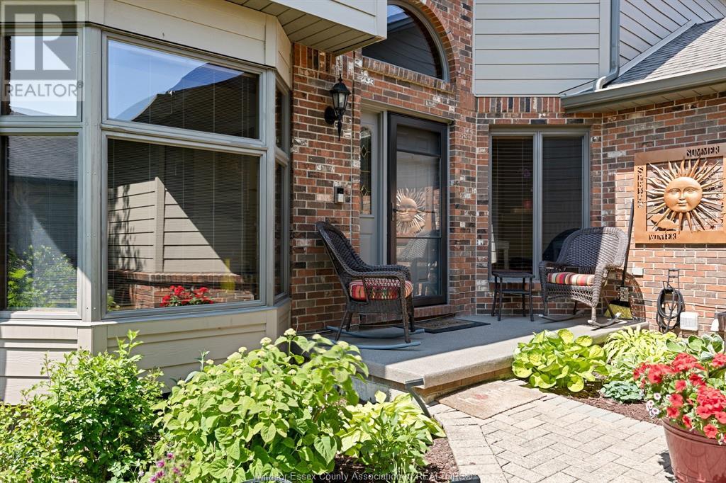 29 Fairway, Amherstburg, ON N9V 3T5