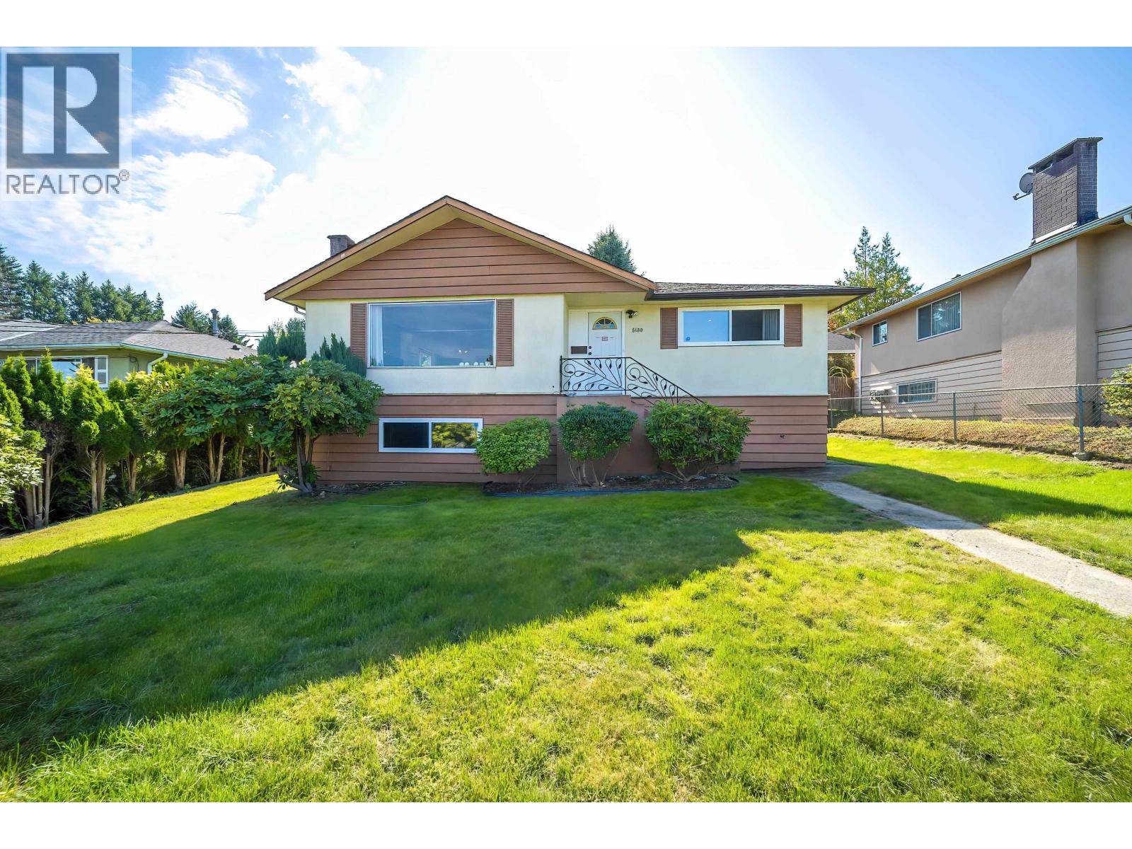 5130 Buxton St, Burnaby, BC V5H 1J8