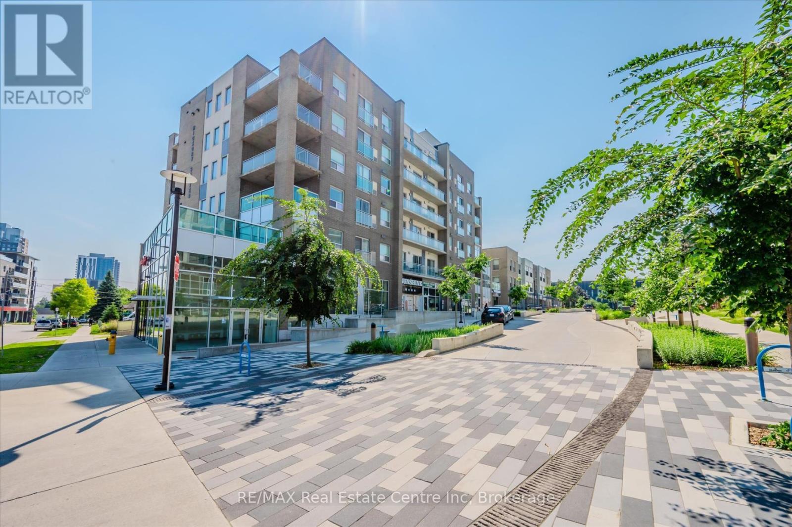 275 Larch Street #f515, Waterloo, ON N2L 0J3