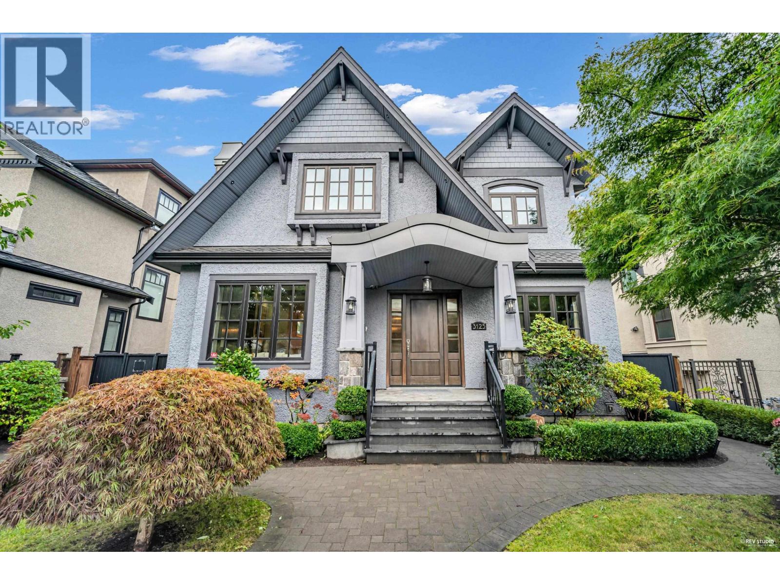 3125 W 34th Ave, Vancouver, BC V6N 2K1