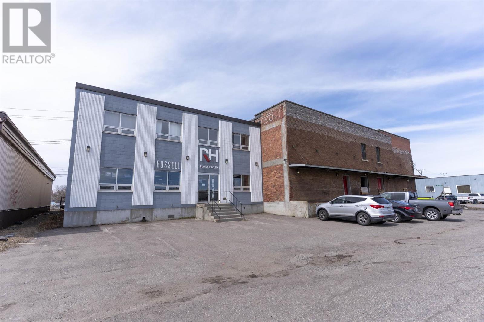 441 Hardisty St, Thunder Bay, ON P7C 3G9