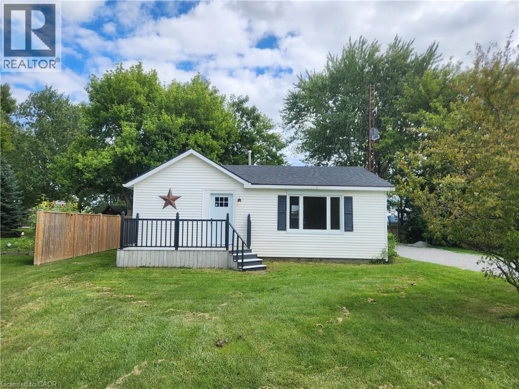 6630 Middle Line, Chatham-Kent, ON N0P 1W0
