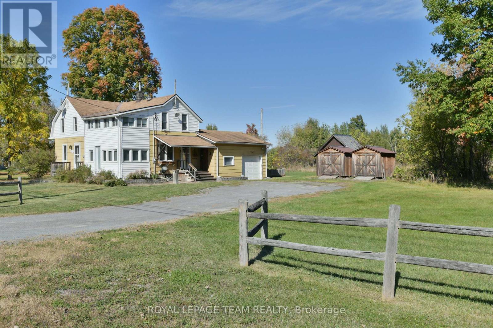 2692 Dunrobin Rd, Ottawa, ON K0A 1T0
