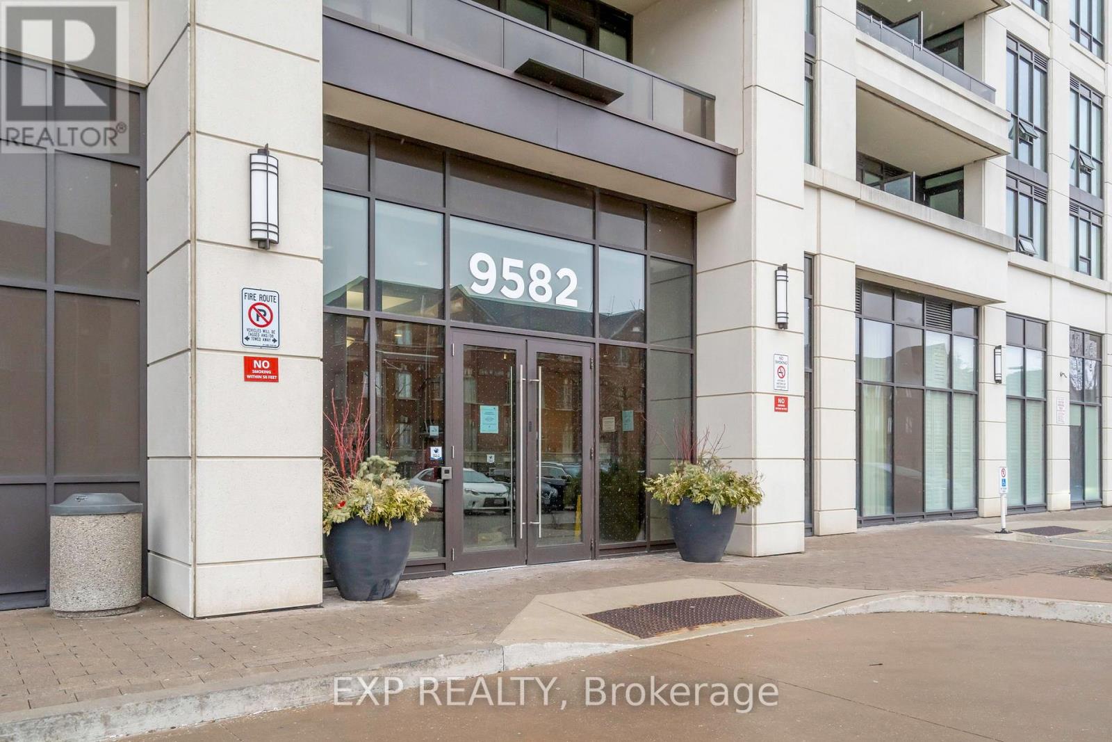 212 9582 Markham Rd, Markham, ON L6E 0T4