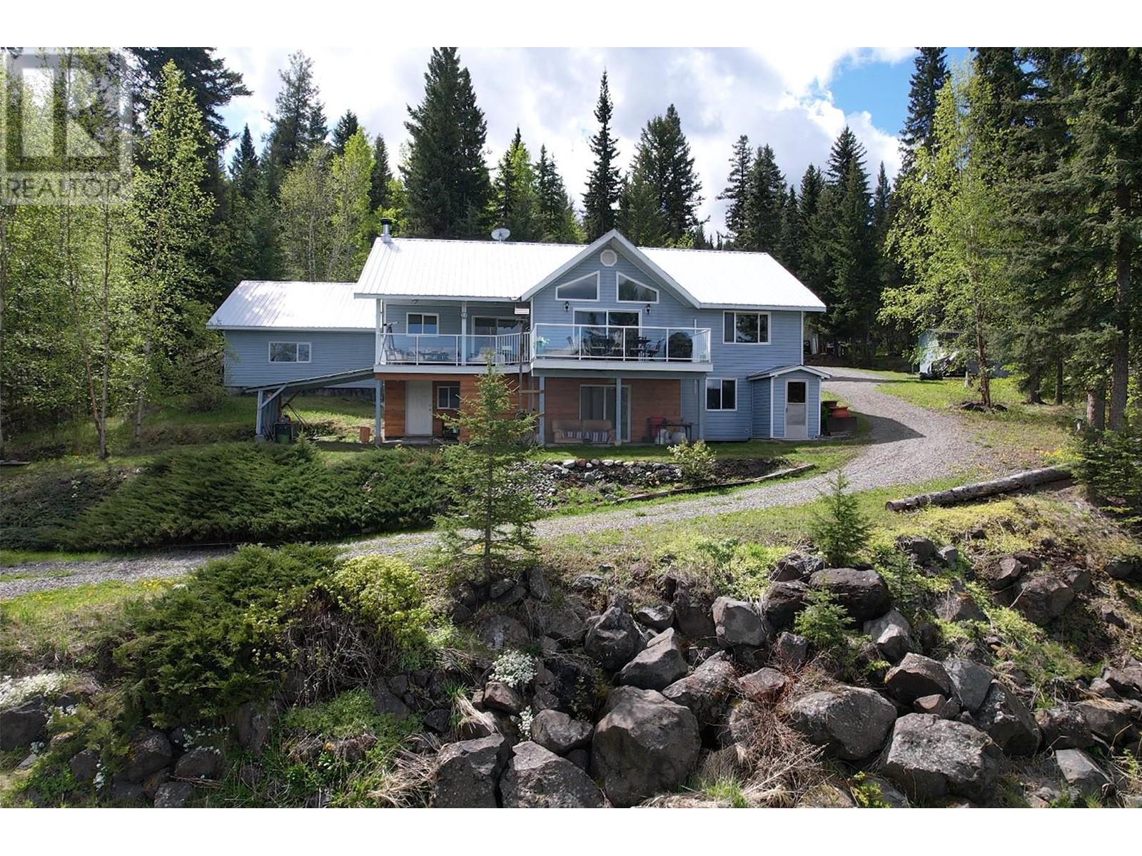 6523 Horse Lake Rd, Horse Lake, BC V0K 2E3