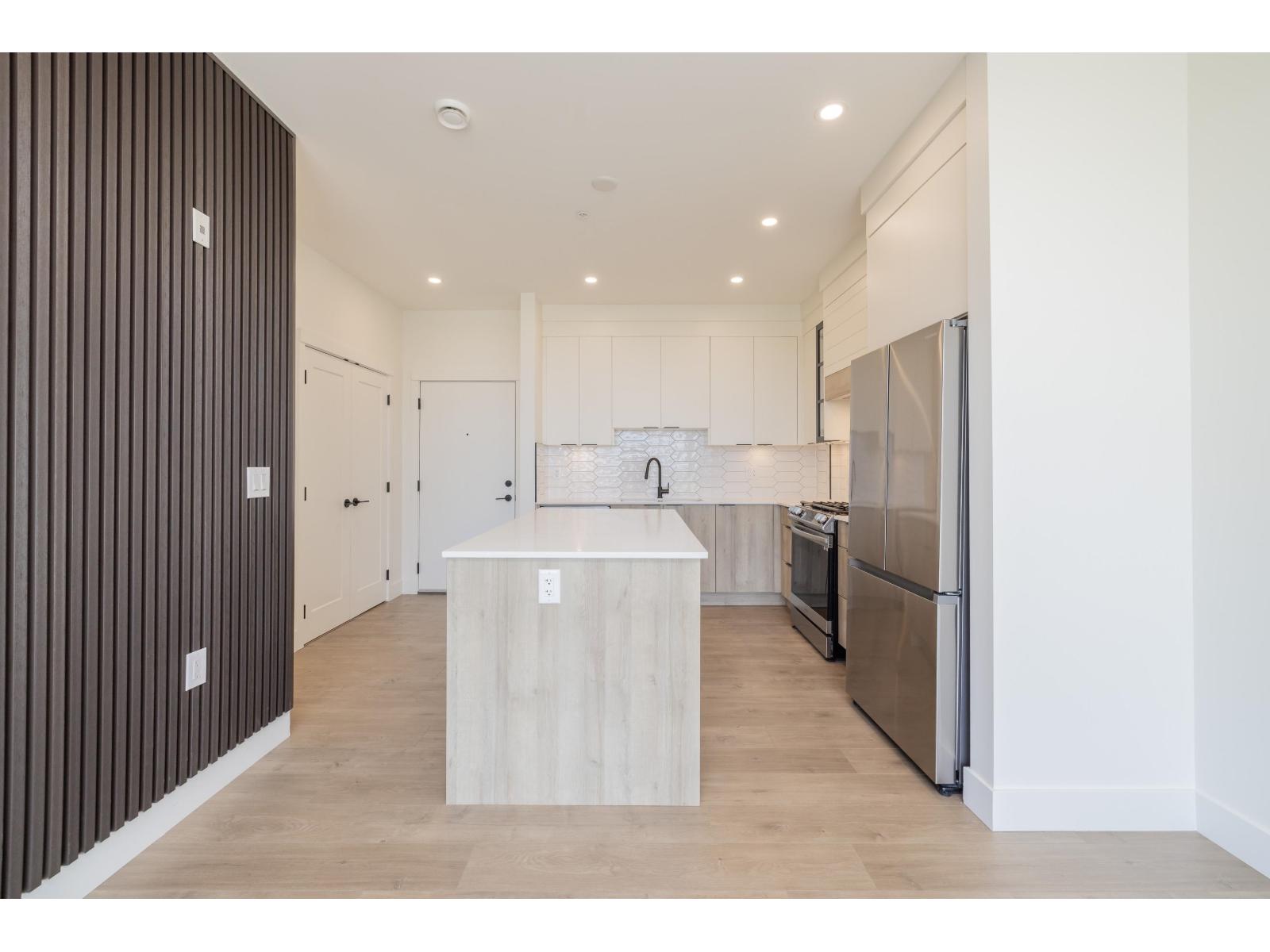 20614 80 Avenue Unit 407, Langley, BC V2Y 3W7