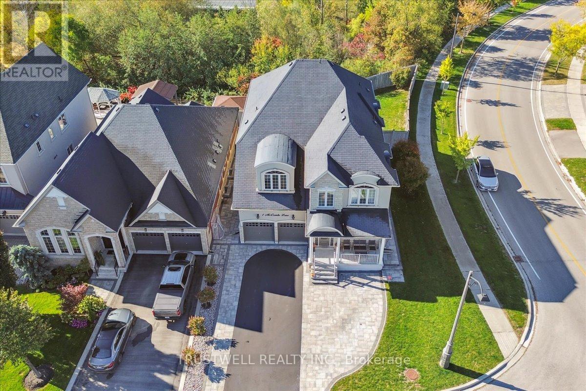 1 Mccombe Ln, Vaughan, ON L6A 4G2