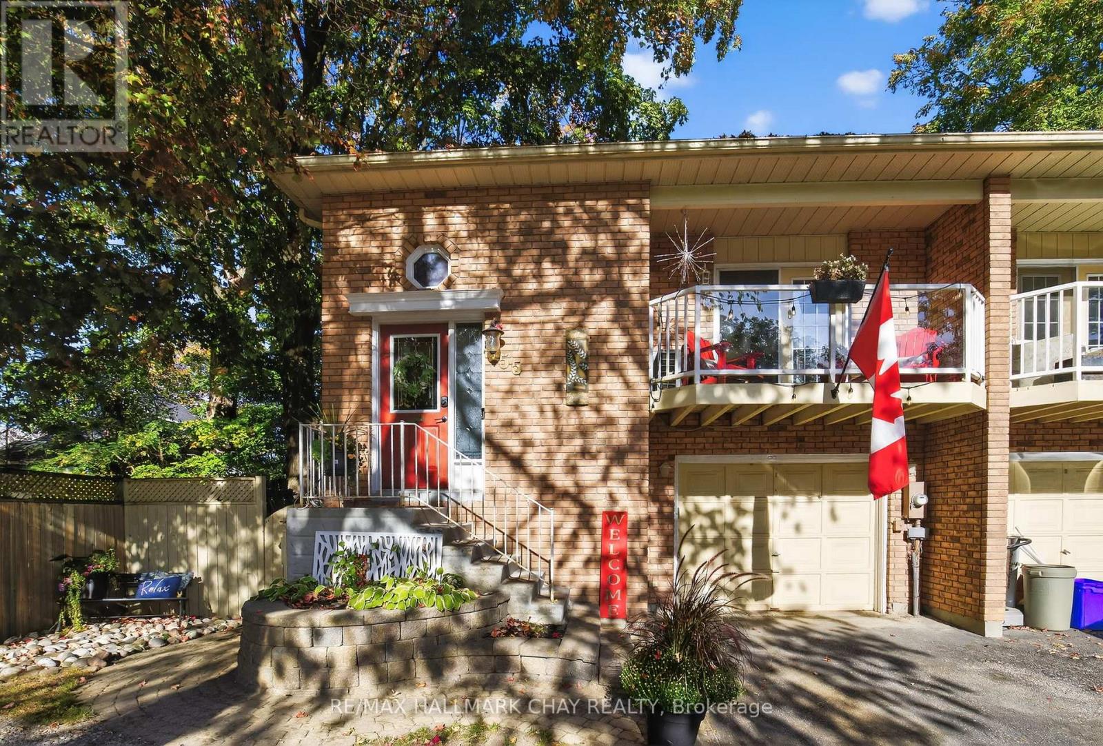 155 Maple Ave, Barrie, ON L4N 1S5