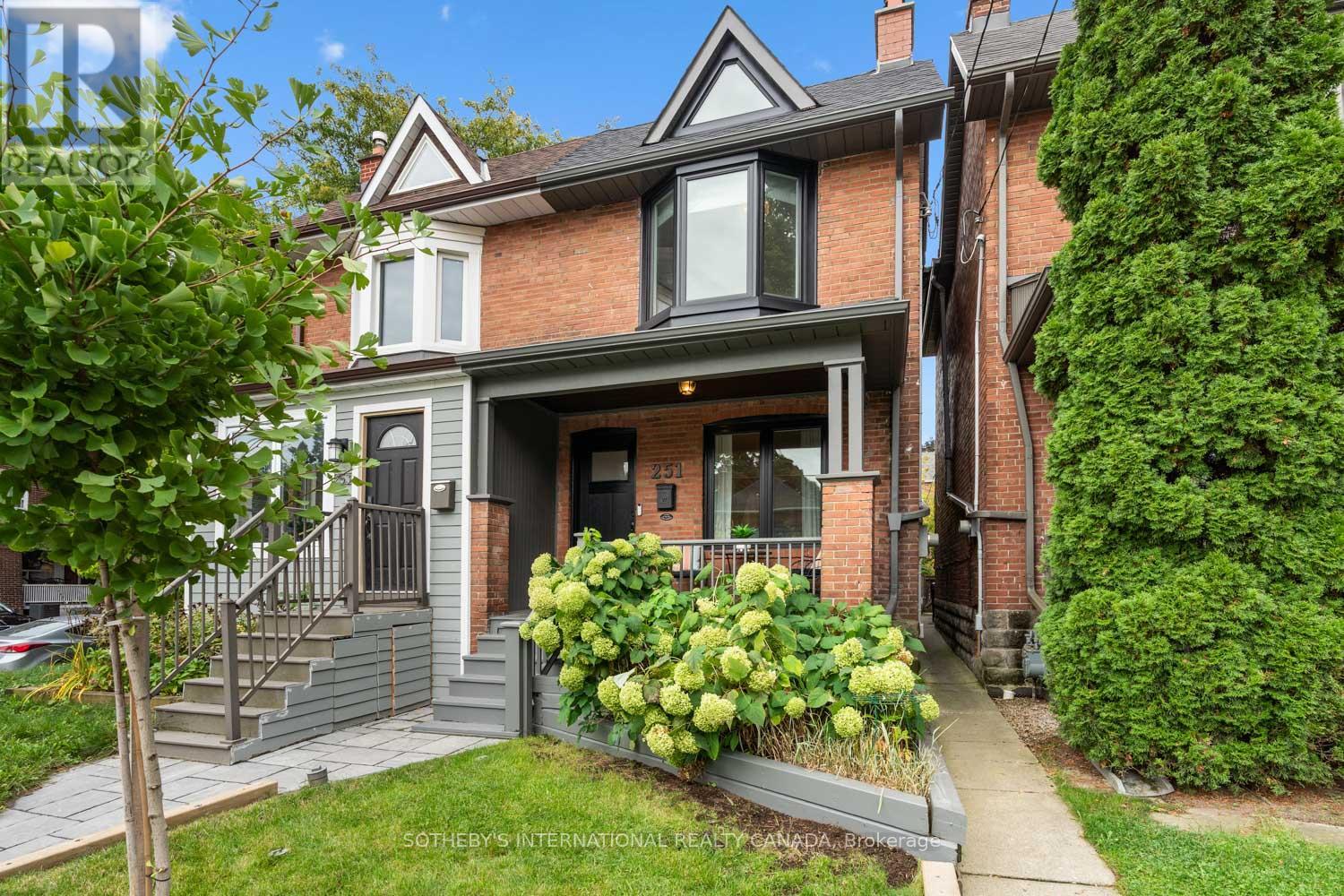 251 Bowood Ave, Toronto, ON M4N 1Y7