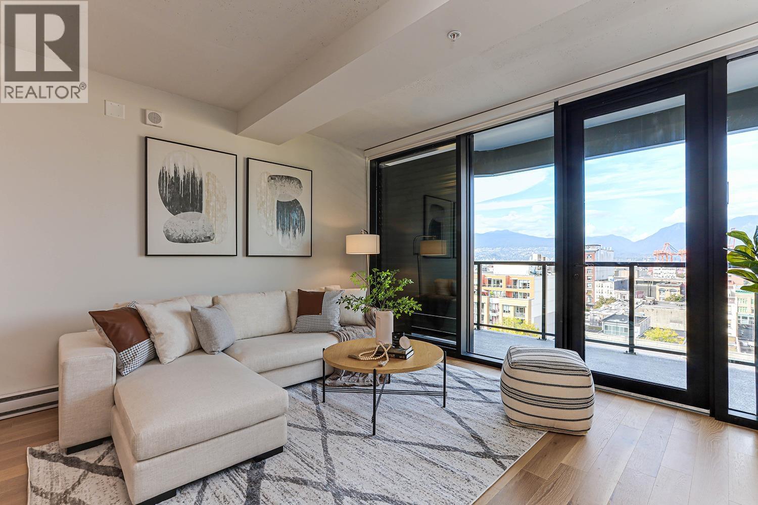 239 Keefer Street Unit 903, Vancouver, BC V6A 1X6