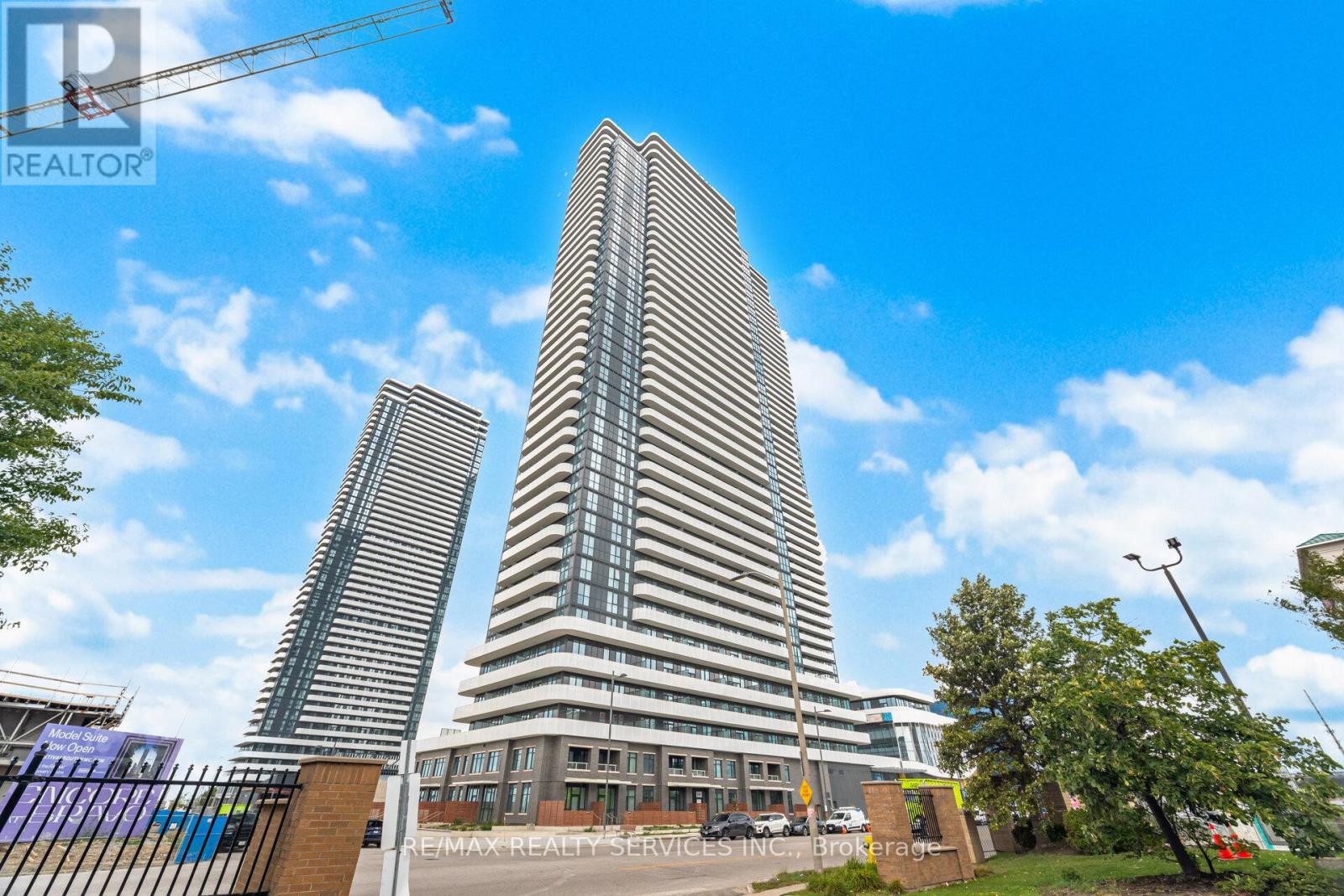 103 Unit 28 Interchange Way #d, Vaughan Vaughan Corporate Centre, ON L4K 0P8