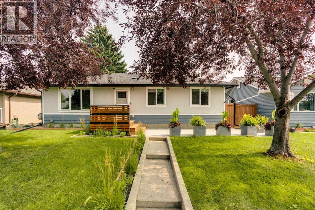 45 Street Se Unit 2444, Calgary, AB T2B 1K4