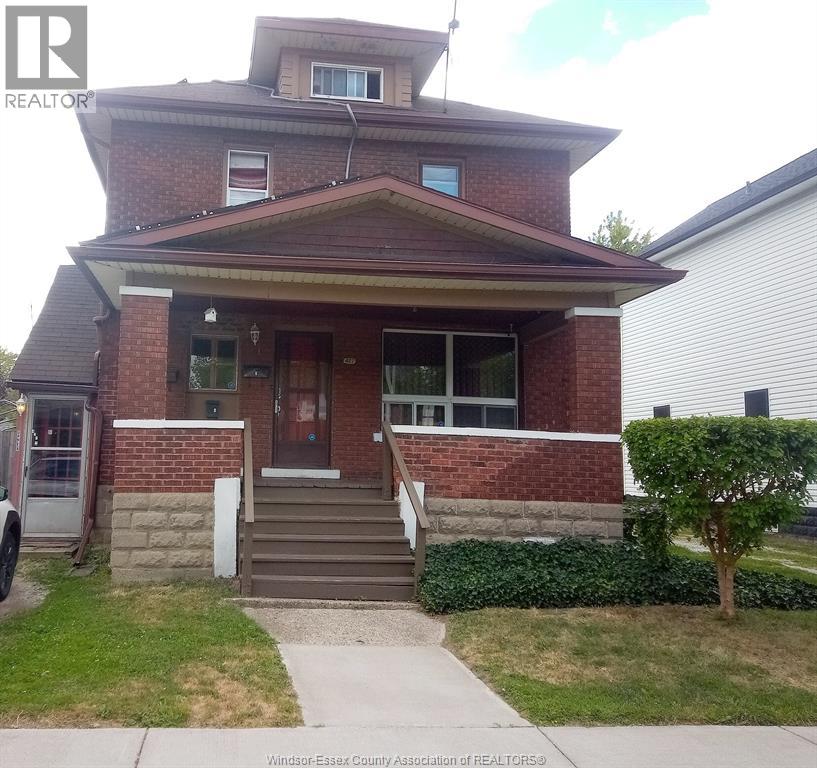 427 Gladstone Ave, Windsor, ON N9A 2P8