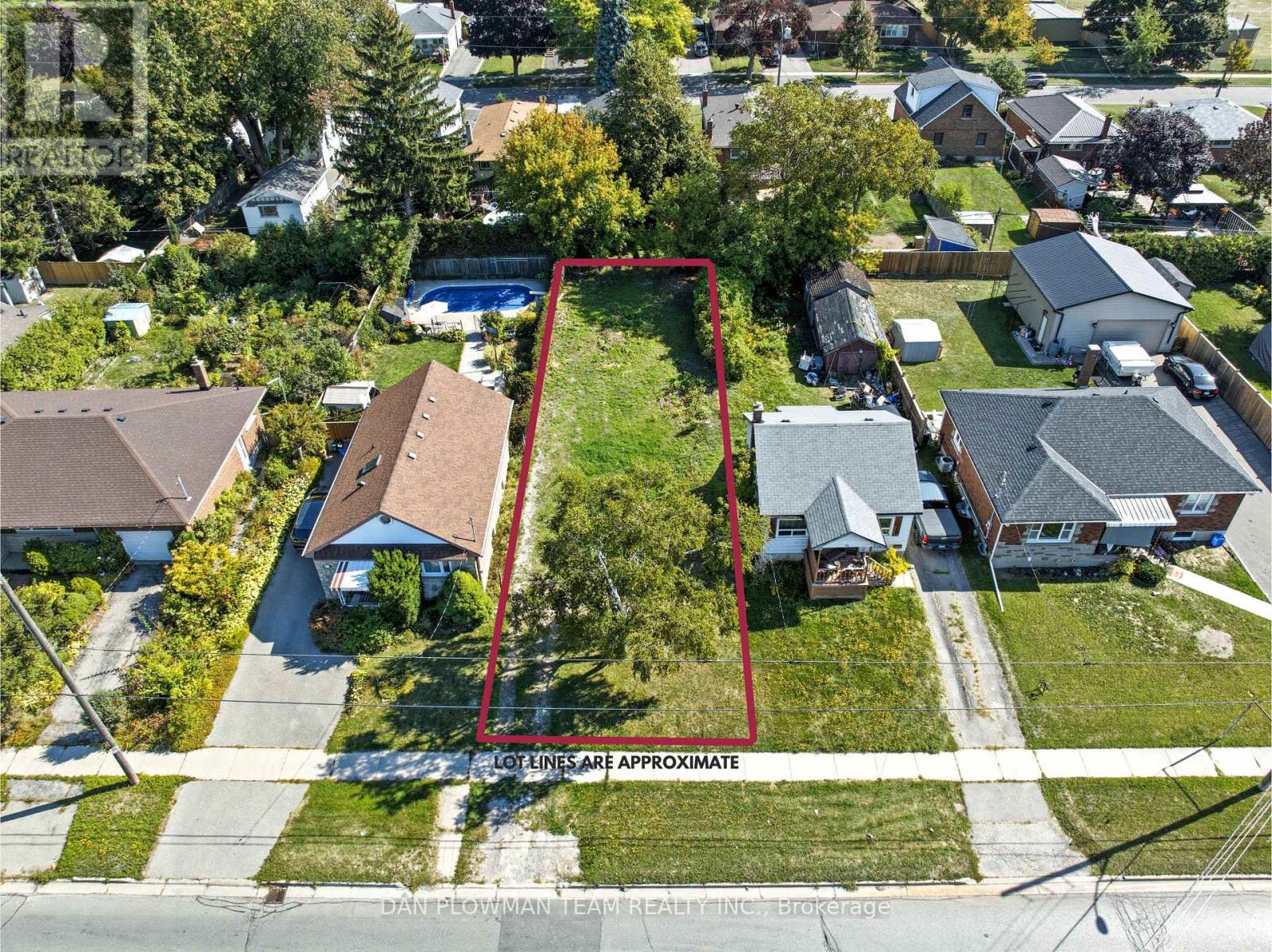 177 Wilson Rd S, Oshawa, ON L1H 6C2