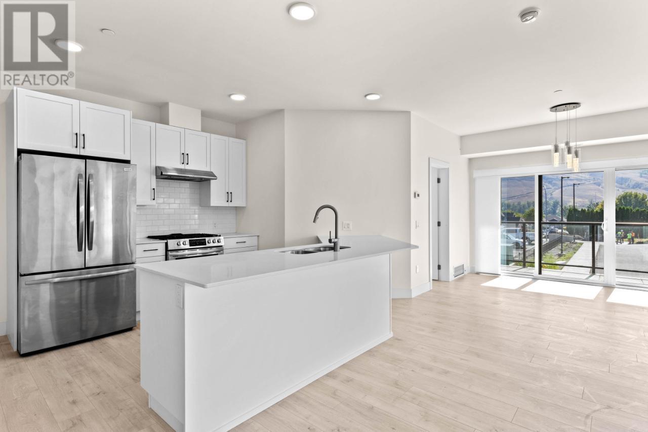 651 Dunes Drive Unit 102, Kamloops, BC V2B 8M8