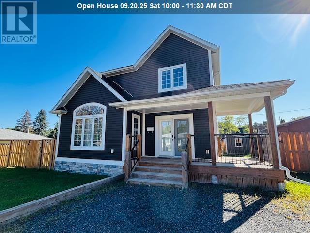 915 Eleventh Ave N, Kenora, ON P9N 3K7