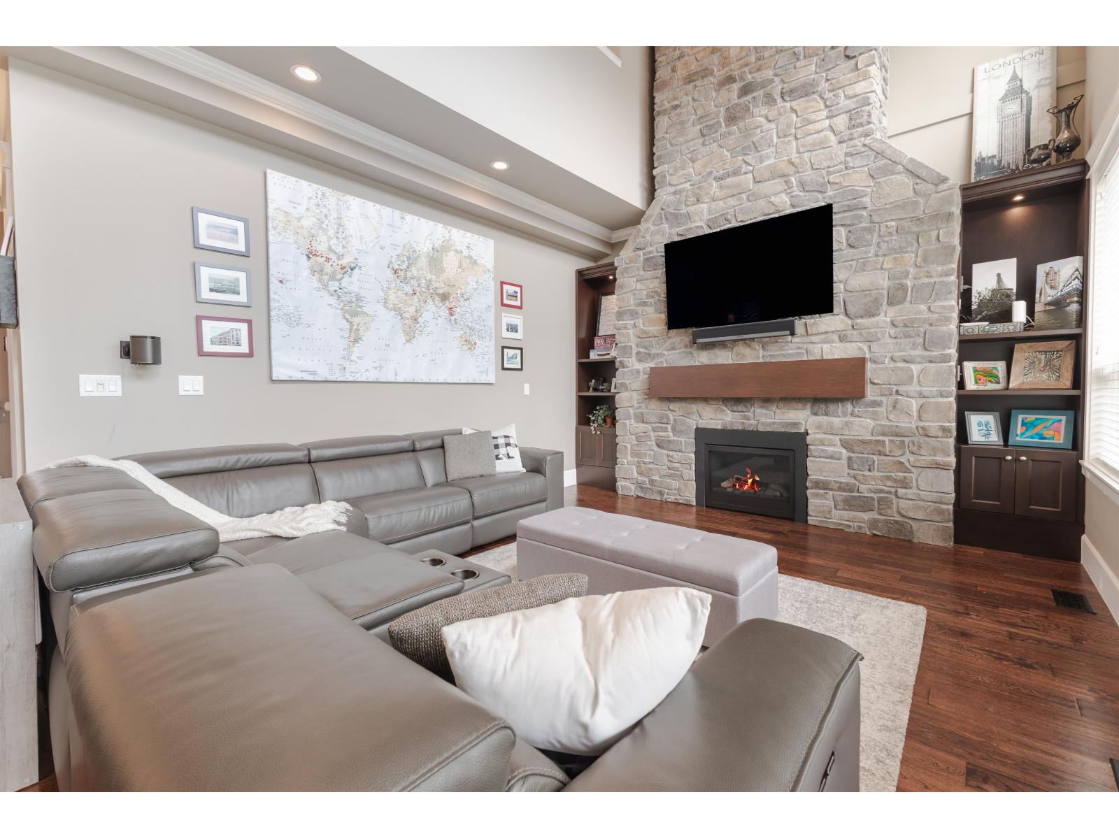 3 Avenue Unit 17145, Surrey, BC V3Z 9P5