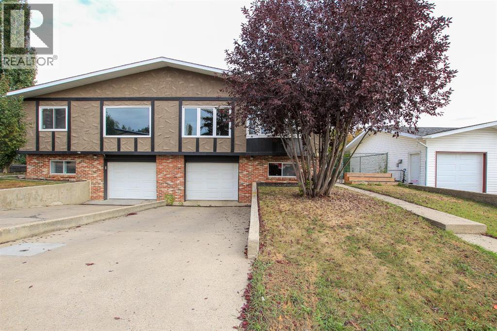 5 Eagle Rd, Lacombe, AB T4L 1R3
