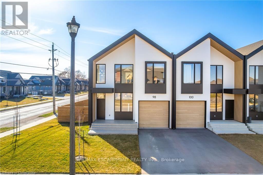 98 Lametti Dr, Pelham, ON L3B 5N5