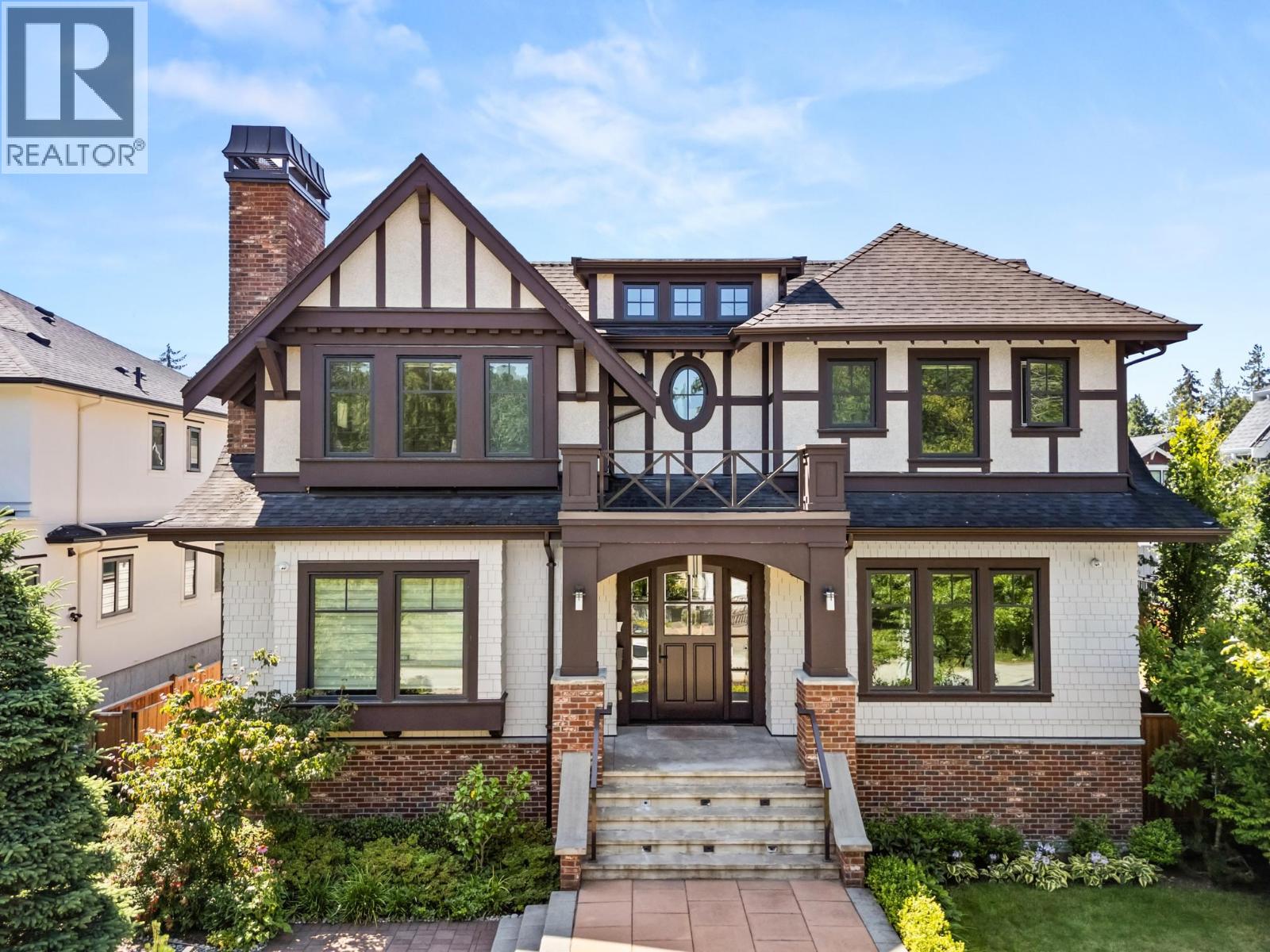 3838 W 50th Ave, Vancouver, BC V6N 3V5