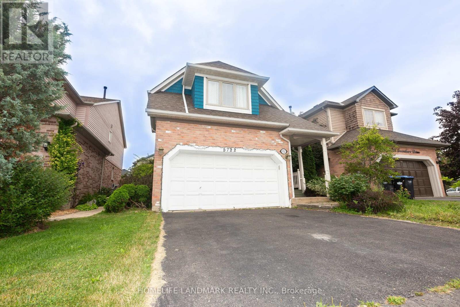 5722 Greensboro Dr, Mississauga, ON L5M 5T7