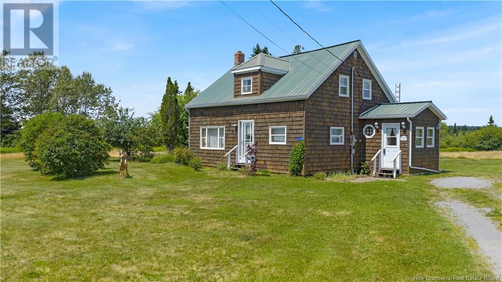 139 Big Salmon River Rd, Bay View, NB E5R 1J8
