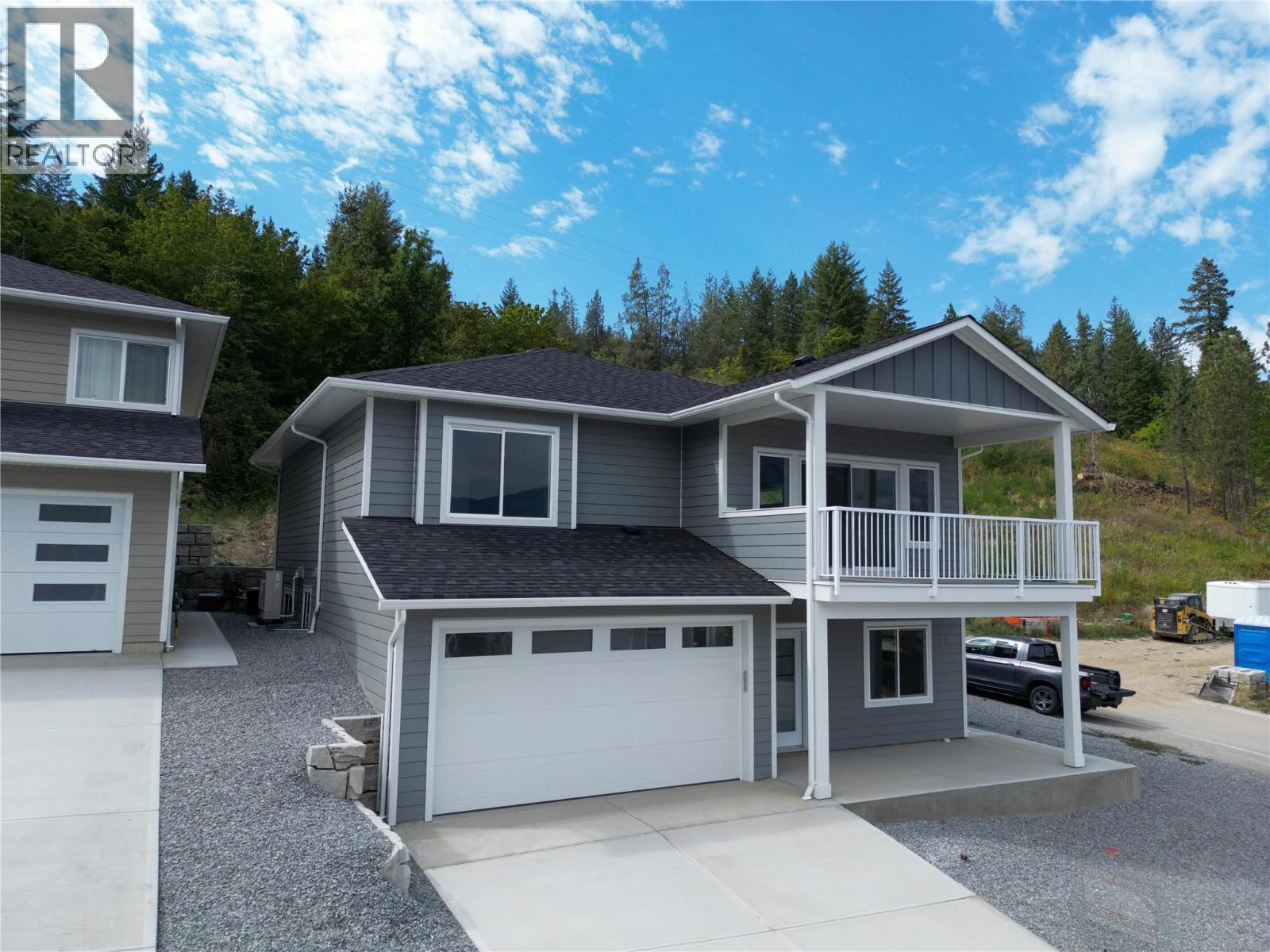 806 Cliff Avenue Unit 109, Enderby, BC V0E 1V1