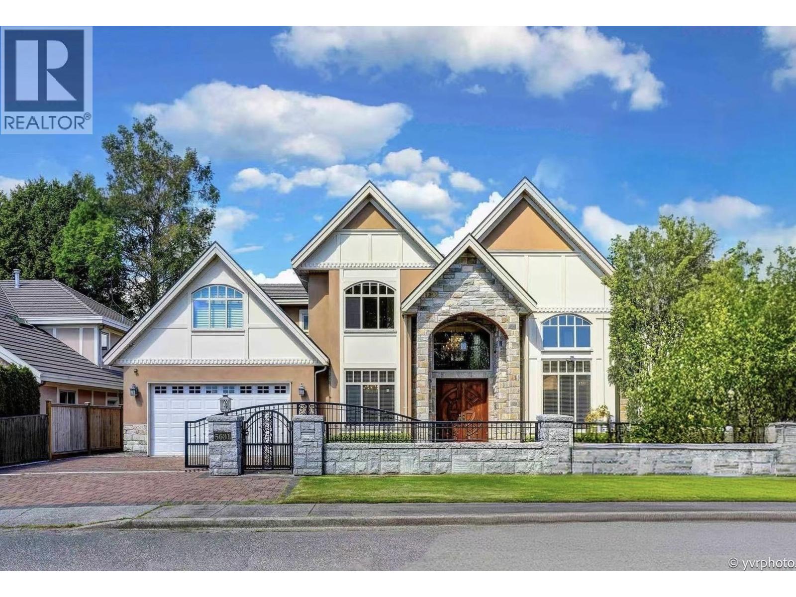 5631 Chemainus Dr, Richmond, BC V7C 3B7