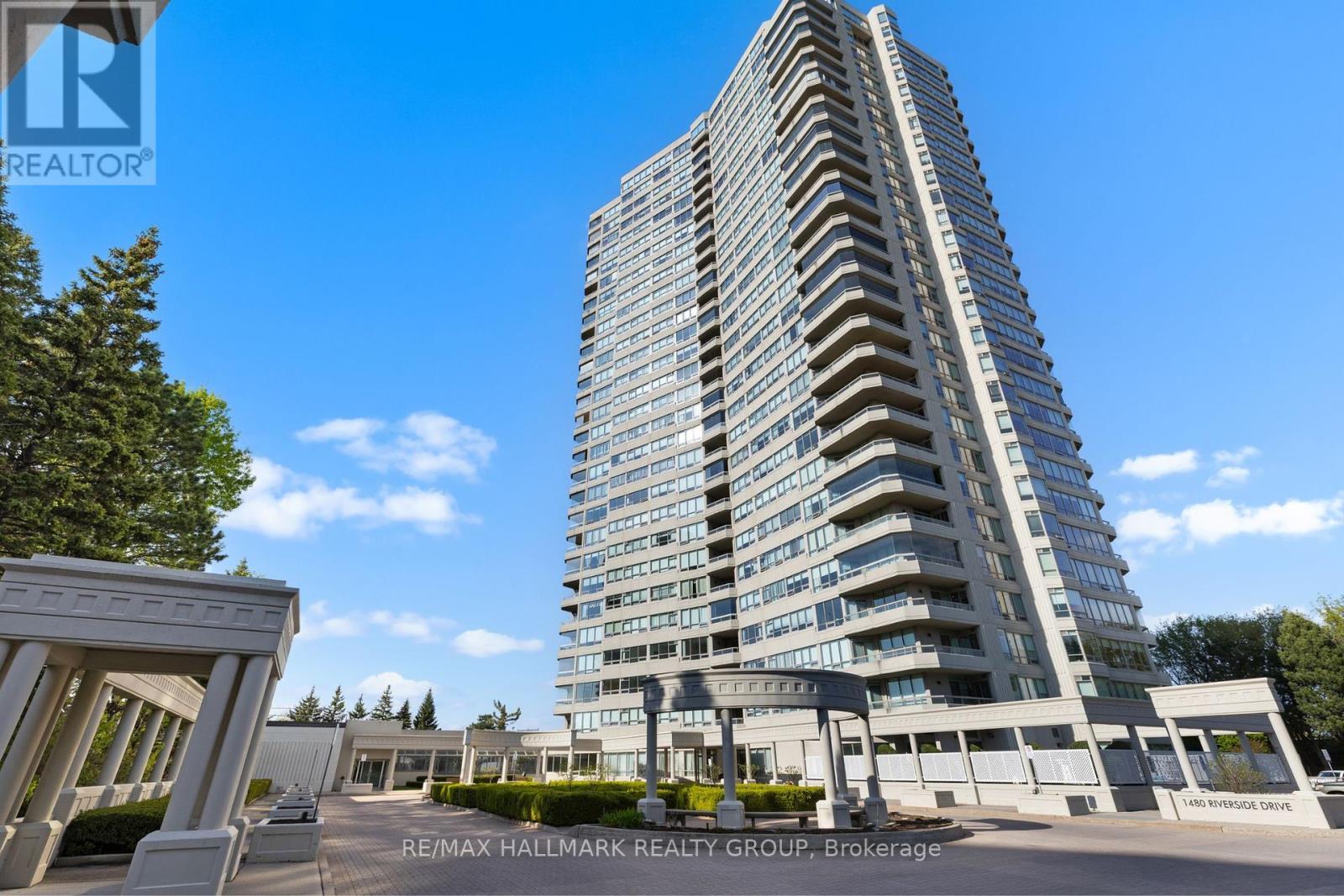 2403 1480 Riverside Dr, Ottawa, ON K1G 5H2
