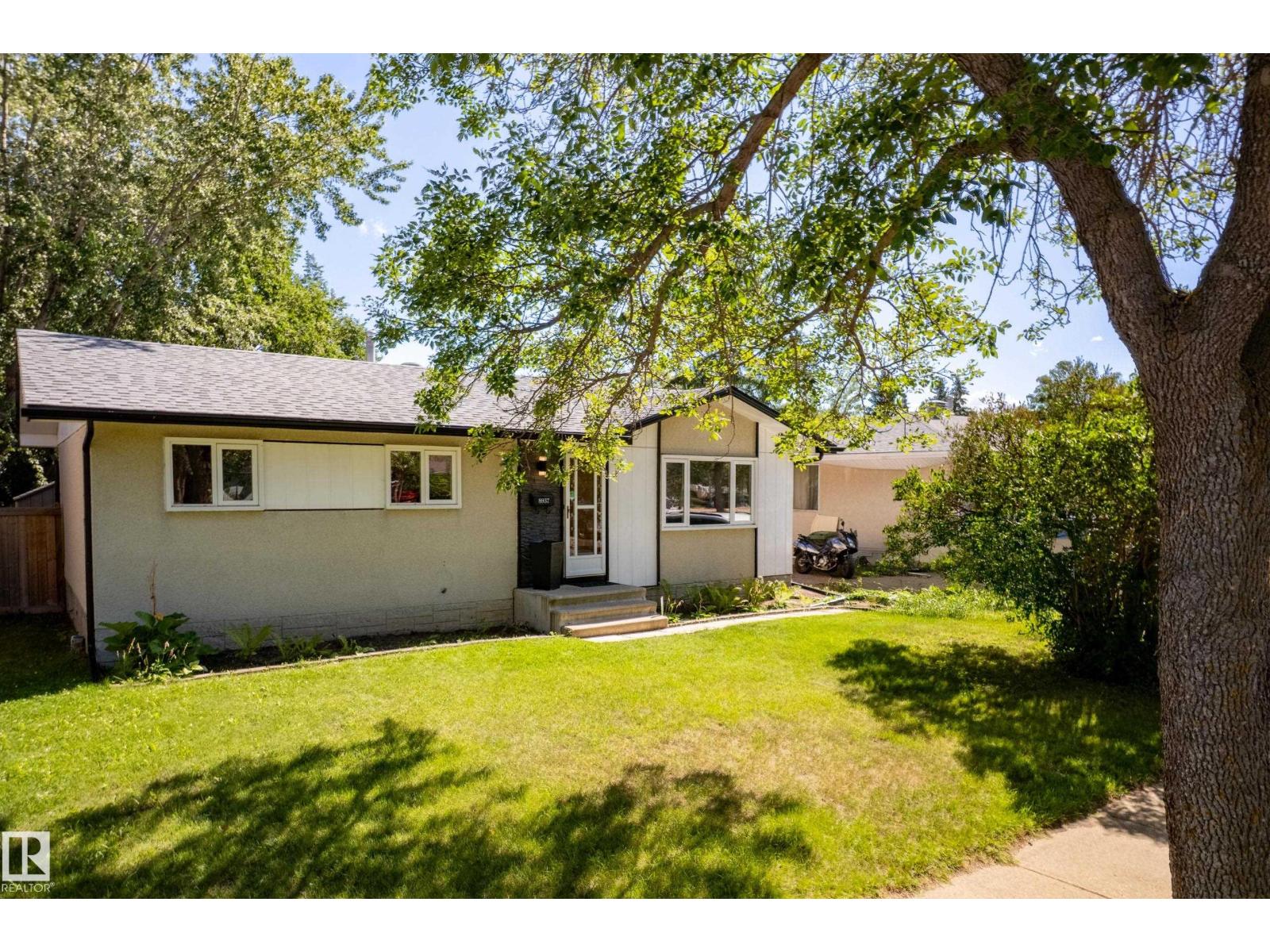 92 Av Unit 8937, Fort Saskatchewan, AB T8L 1A3
