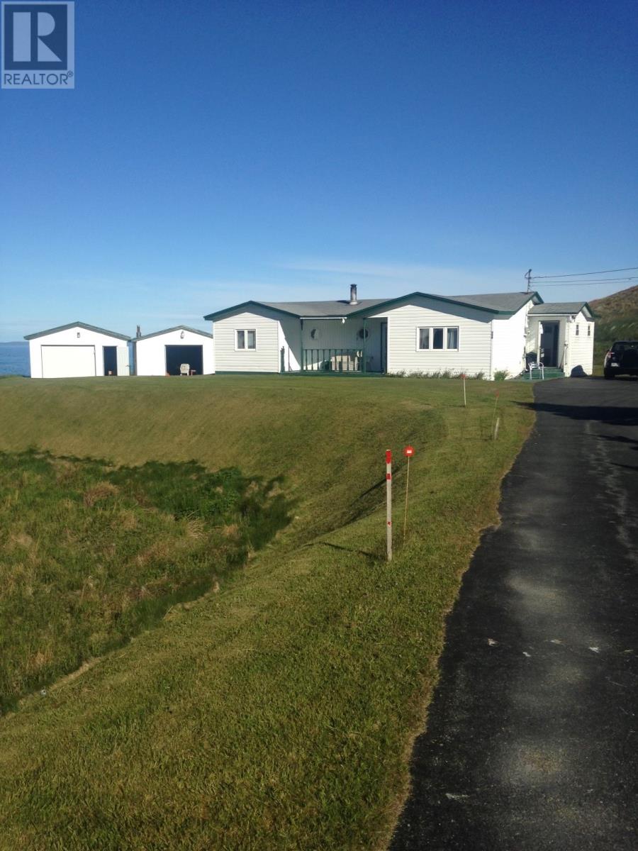 298-300 Main Rd, Gaskiers, NL A0B 3B0