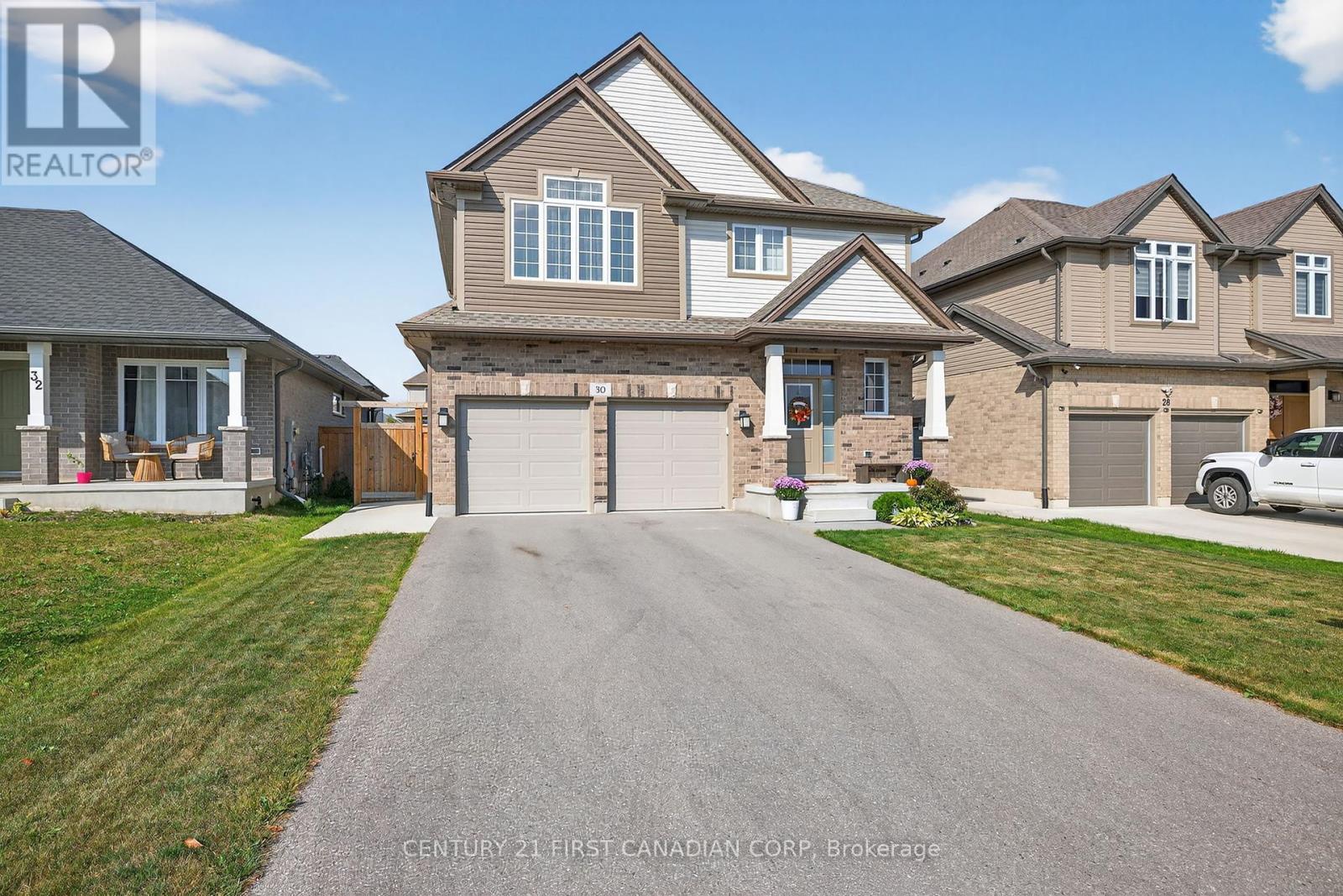 30 Ambrosia Path, St. Thomas, ON N5R 0J8