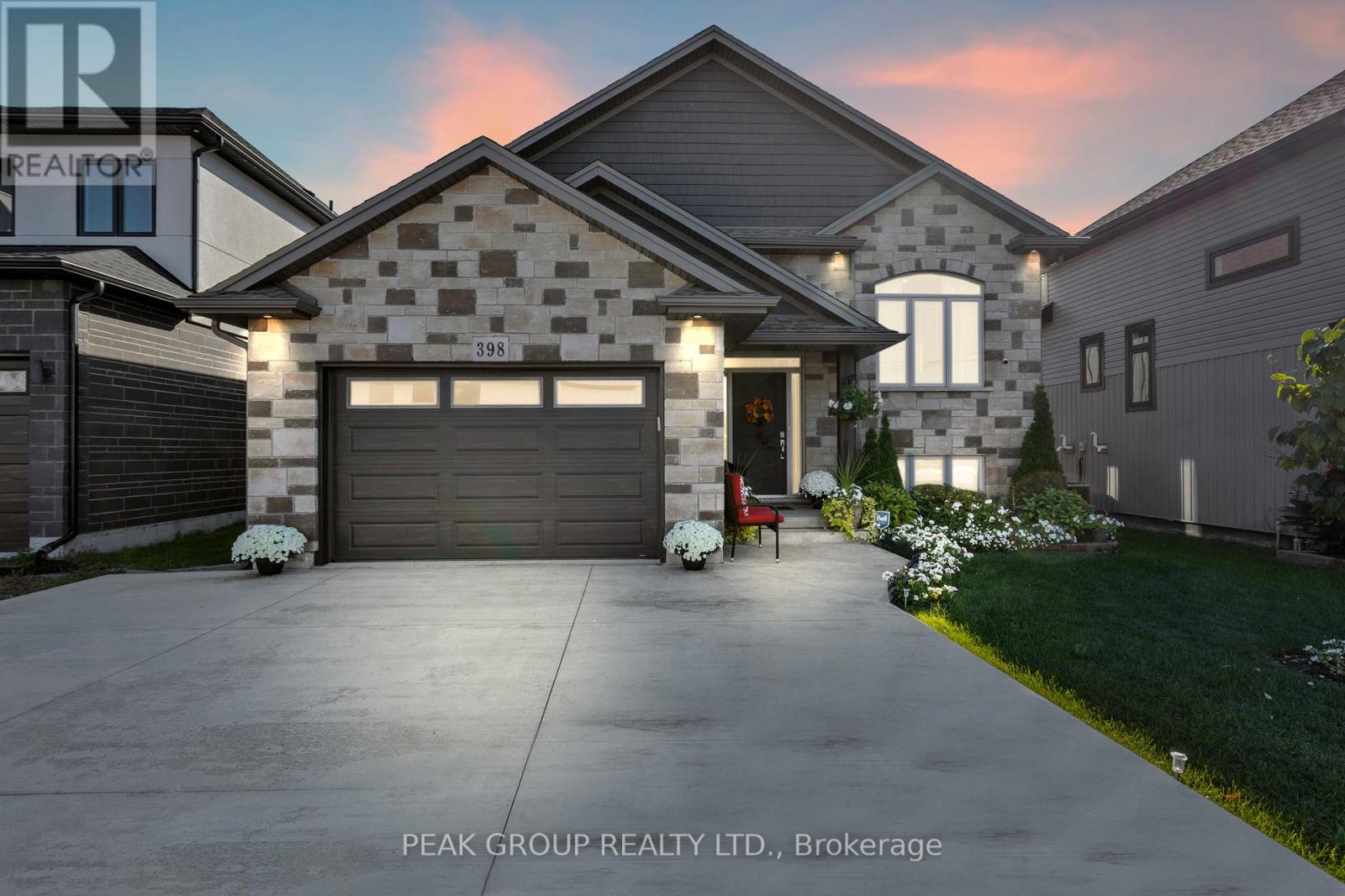 398 Aqueduct St, Welland, ON L3C 0H3