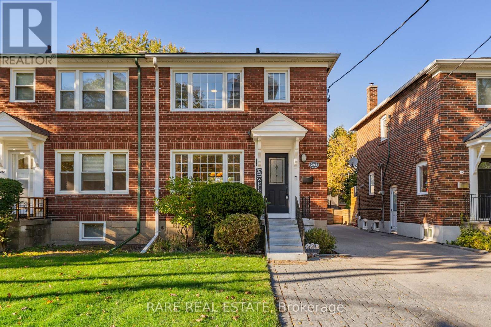 244 Donlea Dr, Toronto Leaside, ON M4G 2N2
