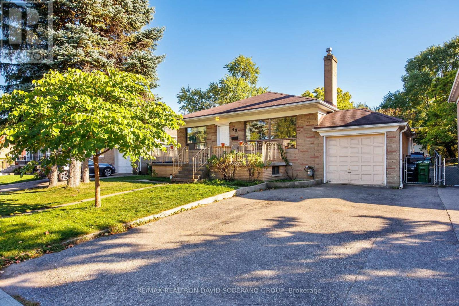 49 Danby Ave, Toronto, ON M3H 2J4