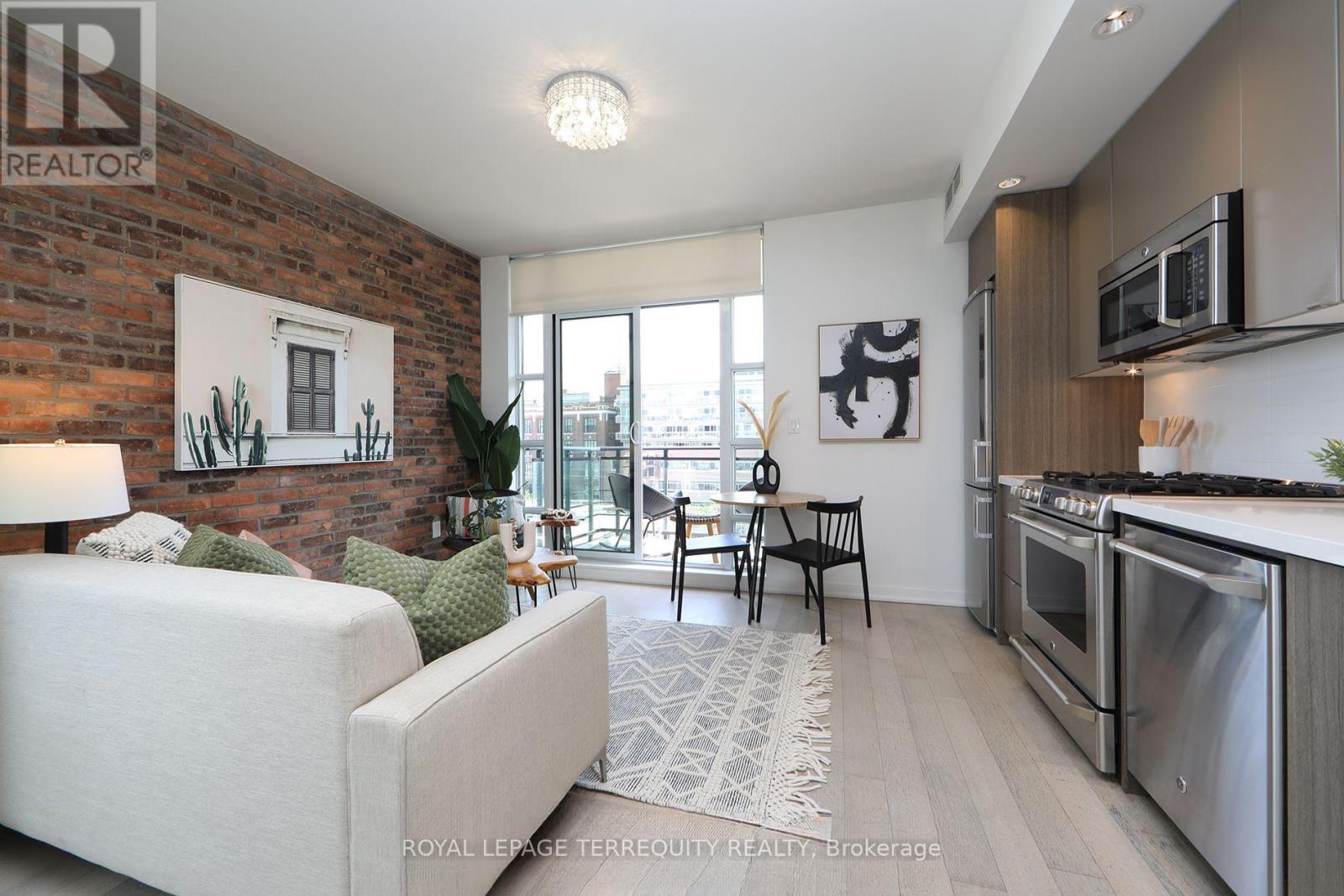 631 88 Colgate Ave, Toronto, ON M4M 3L1