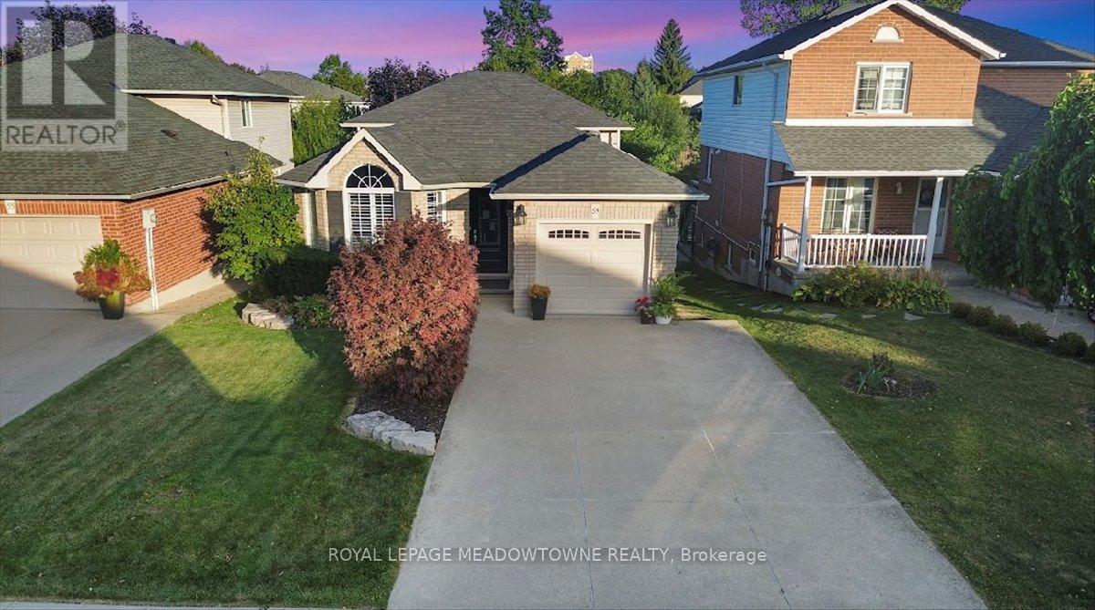 59 Massena Dr, Hamilton, ON L9B 2J3