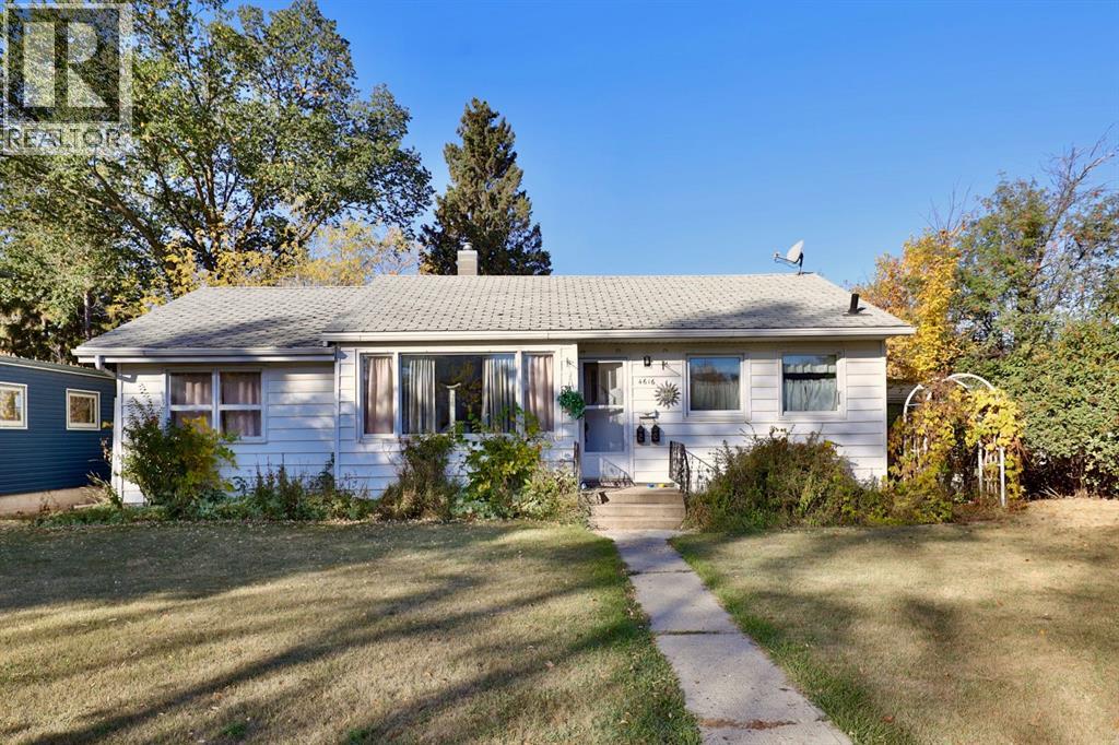 46 Street Unit 4616, Camrose, AB T4V 1G4