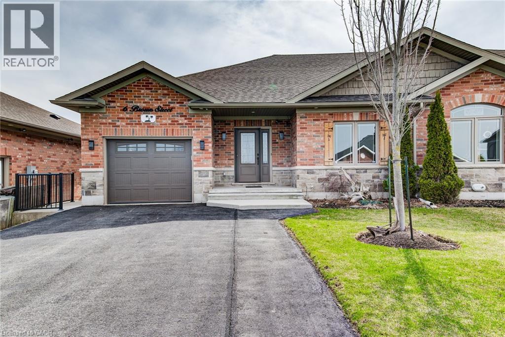 6 Brown St S, Minto, ON N0G 1M0