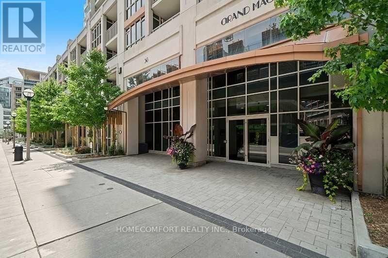 2041 38 Grand Magazine St, Toronto, ON M5V 0B1