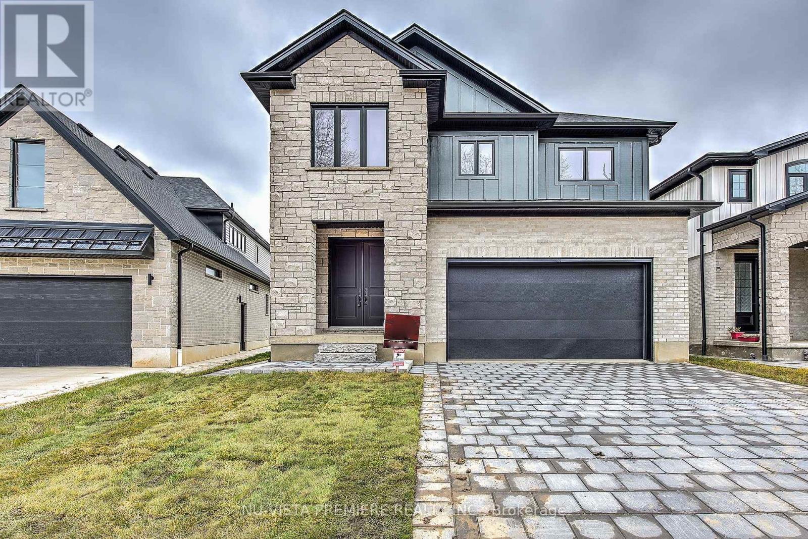 2228 Saddlerock Ave, London North North S, ON N6G 3X3