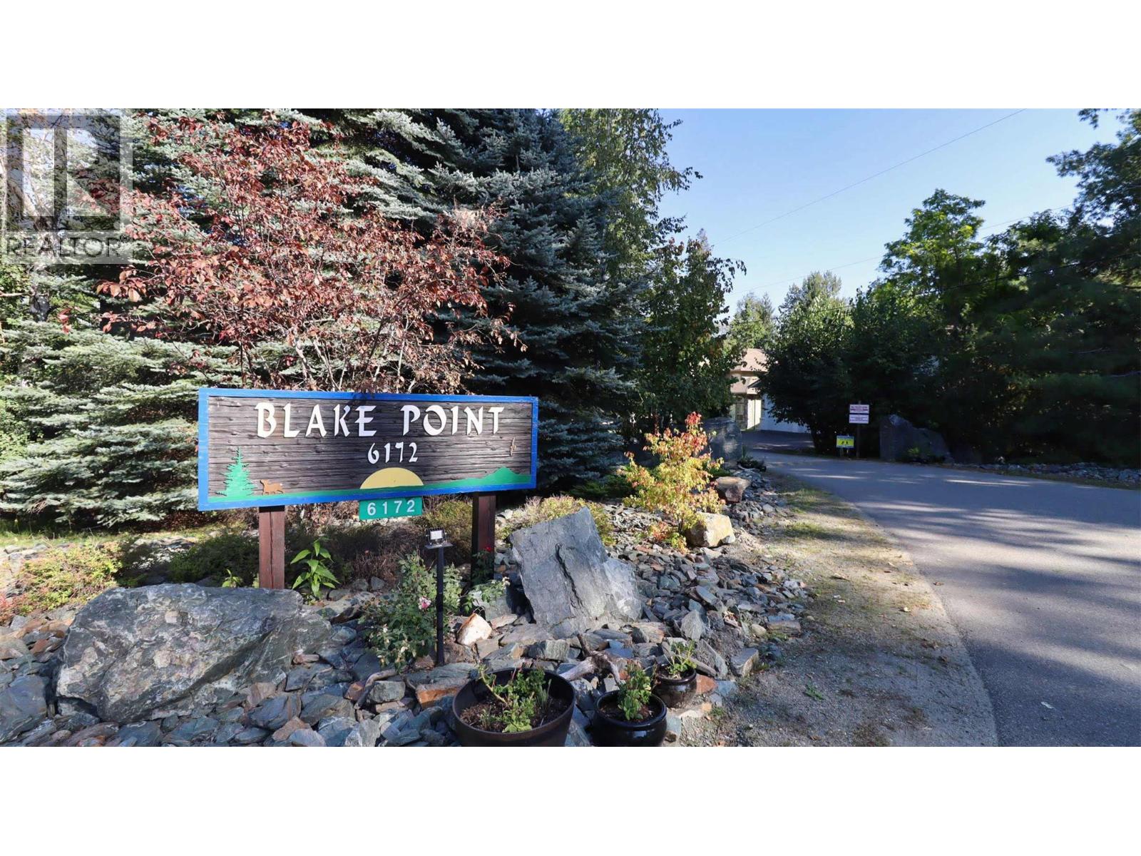 14 6172 Squilax Anglemont Rd, Magna Bay, BC V0E 1M7
