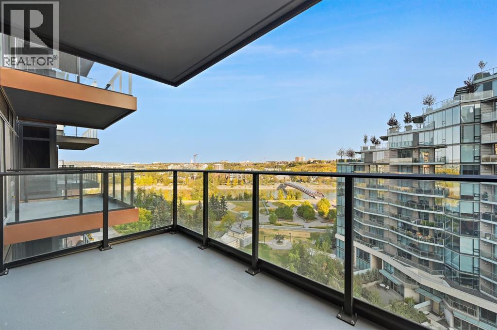 730 2 Avenue Sw Unit 913, Calgary, AB T2P 1R8