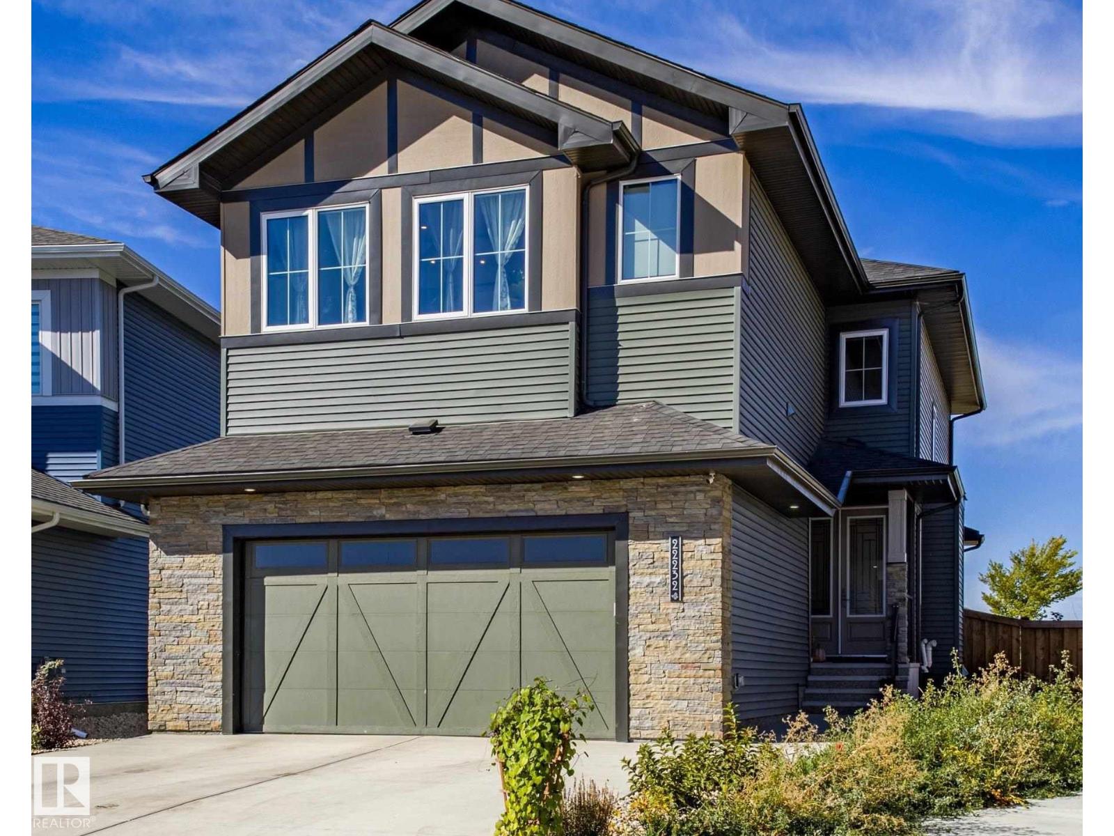 82 Av Nw Unit 22232, Edmonton, AB T5T 7L2
