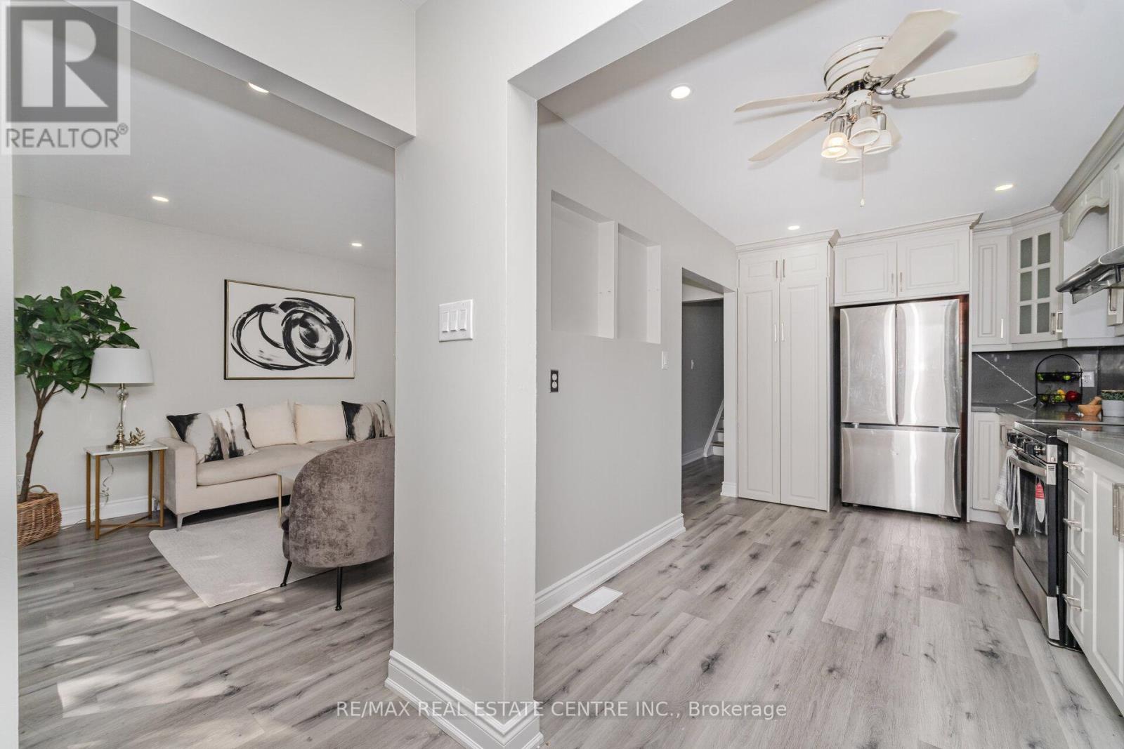 34 Windermere Ct, Brampton, ON L6X 2L6