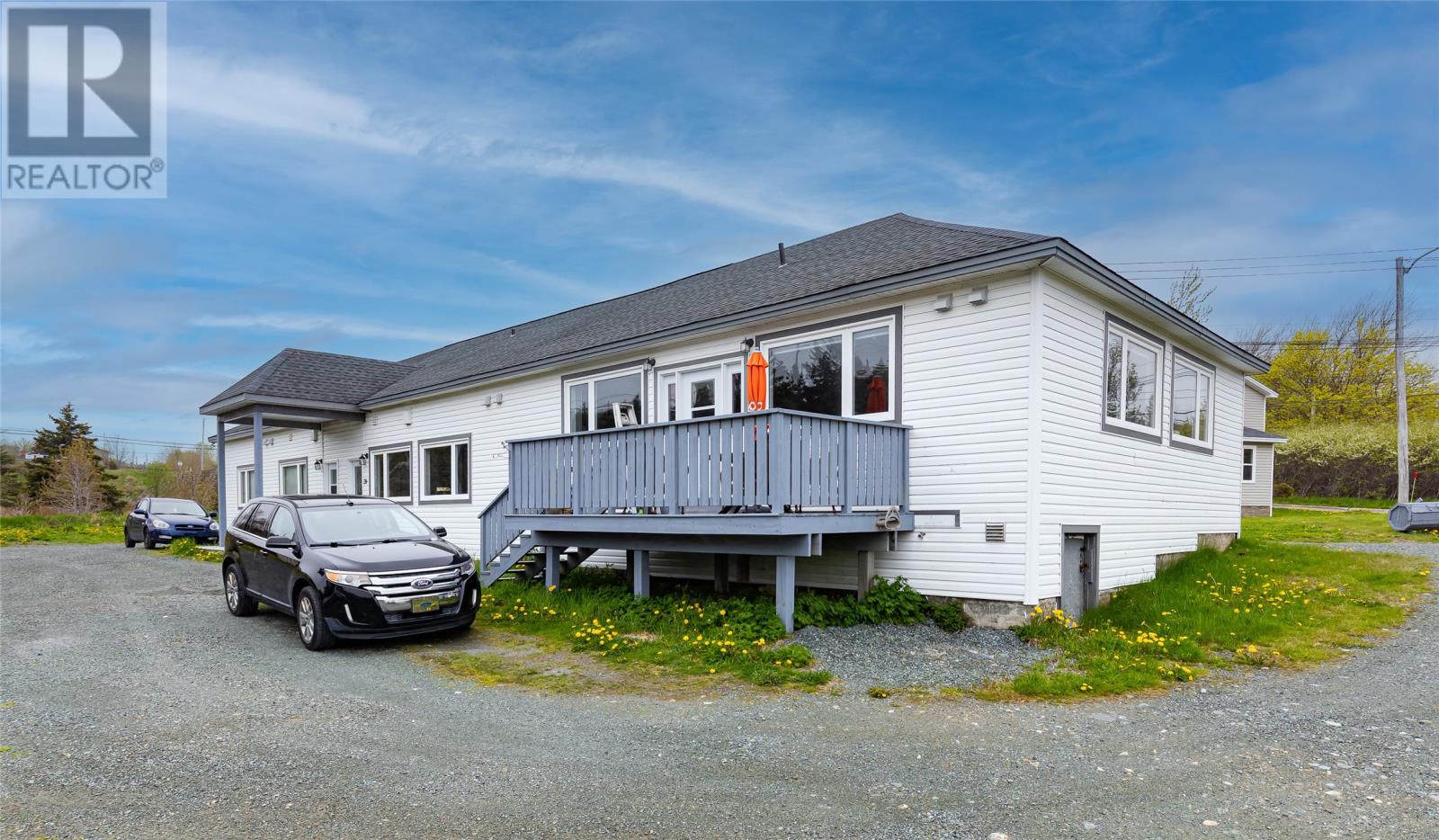 26 Lower St, Torbay, NL A1K 1B3