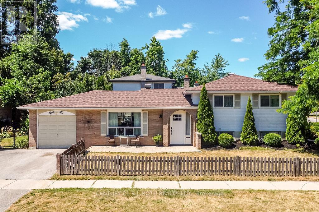 32 Lonsdale Pl, Barrie, ON L4M 4J1