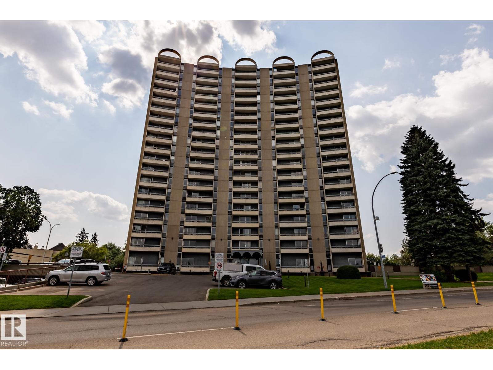 10883 Saskatchewan Drive Northwest #911, Edmonton, AB T6E 4S6